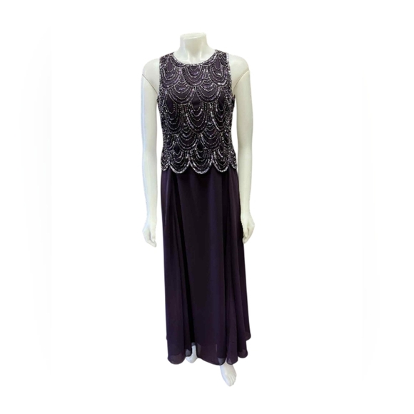 J Kara NWT Dress Plum Formal Gown Beaded Sleeveless Flowing Maxi Size 8P - Picture 2 of 12
